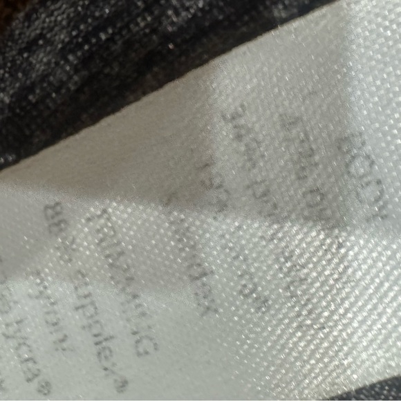 Athleta Luma Chaturanga Capri Leggings/ heather gray - Picture 6 of 7